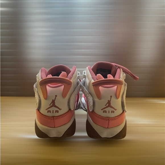 Pink Jordan 6 Rings - Picture 4 of 6